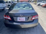 Used 2010 Toyota Camry LE image 4