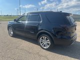 Used 2016 Ford Explorer XLT w/ Equipment Group 202A image 4