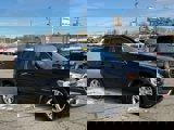 Used 2022 GMC Terrain SLE w/ Driver Convenience Package image 3