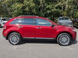 Used 2013 Lincoln MKX FWD image 2