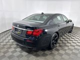 Used 2013 BMW 750i xDrive image 3