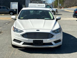 Used 2017 Ford Fusion SE w/ Fusion SE Technology Package image 2