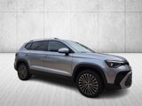 New 2025 Volkswagen Taos SE image 3