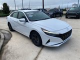 Used 2022 Hyundai Elantra Blue image 4