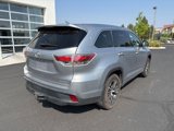 Used 2016 Toyota Highlander XLE image 5