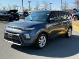 Used 2021 Kia Soul LX image 2