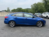 Used 2018 Ford Focus SE w/ SE Appearance Package image 2