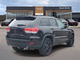 Used 2018 Jeep Grand Cherokee Laredo image 4