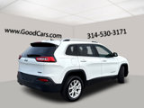 Used 2016 Jeep Cherokee Latitude w/ Comfort/Convenience Group image 2