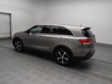 Used 2017 Kia Sorento EX image 3