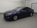 Used 2017 Kia Optima LX w/ Convenience Plus Package image 2