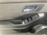 Used 2021 Nissan Rogue SV image 3
