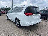Used 2017 Chrysler Pacifica Limited w/ UConnect Theater Package image 6