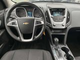 Used 2017 Chevrolet Equinox LT image 4