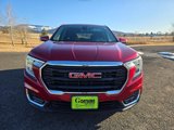 Used 2024 GMC Terrain SLE image 2