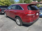 Used 2017 Kia Sorento LX image 5