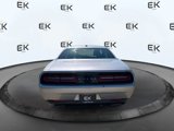 Used 2015 Dodge Challenger SXT image 4