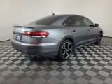 Used 2020 Volkswagen Passat 2.0T R-Line image 3
