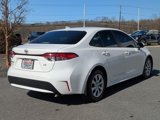 Used 2022 Toyota Corolla LE image 4