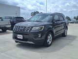 Used 2016 Ford Explorer XLT w/ Equipment Group 202A image 2