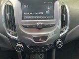 Used 2018 Chevrolet Cruze LT image 2