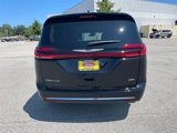 New 2024 Chrysler Pacifica Touring-L image 5