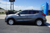 Used 2019 Nissan Rogue Sport S image 2