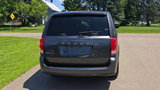 Used 2019 Dodge Grand Caravan SE image 3