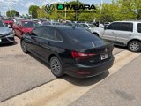 Used 2020 Volkswagen Jetta SE w/ SE Cold Weather Package image 4