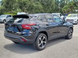 Used 2024 Chevrolet Trax RS w/ Sunroof Package image 4