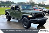 Used 2021 Jeep Gladiator Willys image 2