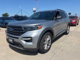 Used 2020 Ford Explorer XLT w/ Equipment Group 202A image 2