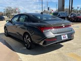 New 2025 Hyundai Elantra SEL image 4