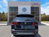 Certified 2022 Volkswagen Taos SE image 4