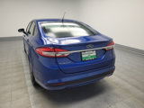 Used 2017 Ford Fusion SE image 6