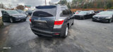 Used 2012 Toyota Highlander SE w/ Tow Pkg image 5