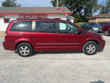 Used 2010 Dodge Grand Caravan SXT image 3