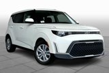 Used 2023 Kia Soul LX image 2