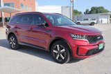 Used 2023 Kia Sorento S image 4