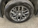 Used 2017 GMC Acadia SLT image 2