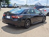 Used 2023 Toyota Camry SE image 5
