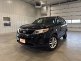 Used 2014 Kia Sorento LX image 3