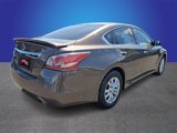 Used 2015 Nissan Altima 2.5 S w/ Sport Value Package image 4