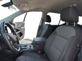 Used 2019 Chevrolet Traverse LT image 2