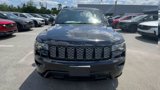 Used 2020 Jeep Grand Cherokee Altitude image 3