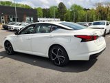 Used 2023 Nissan Altima 2.5 SR image 3