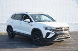 Used 2023 Volkswagen Taos SE w/ Panoramic Sunroof Package image 2