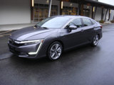 Used 2018 Honda Clarity Touring image 2