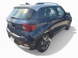 Used 2021 Hyundai Venue image 4