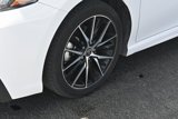 Used 2023 Toyota Camry SE image 5